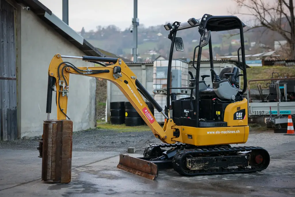 CATERPILLAR 301.7DCR - E.05.24 | ELS